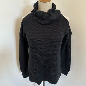 Hollister turtleneck sweater!